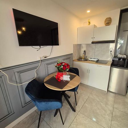 Le Nid Douillet Calme Proche Du Centre Parking Video Projecteur Apartment Brest Exterior foto