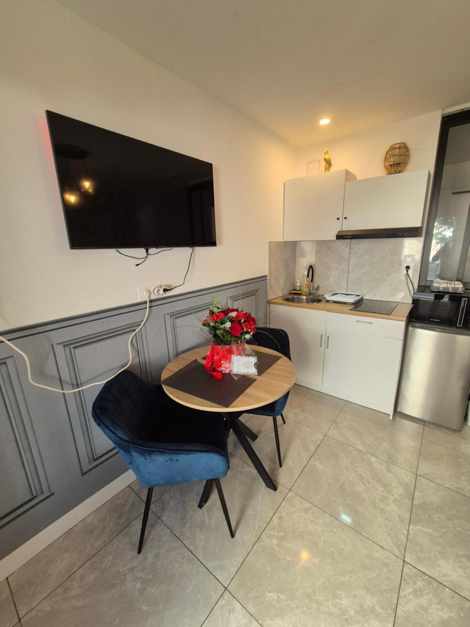 Le Nid Douillet Calme Proche Du Centre Parking Video Projecteur Apartment Brest Exterior foto